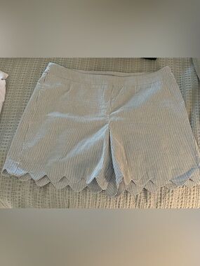 Zac & Rachel Navy and White Striped Scalloped Hem Shorts SZ 14
